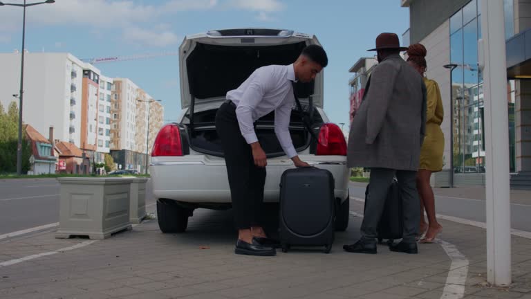 Our Dedicated Drivers 10 gettyimages 1428987196 640x640 1